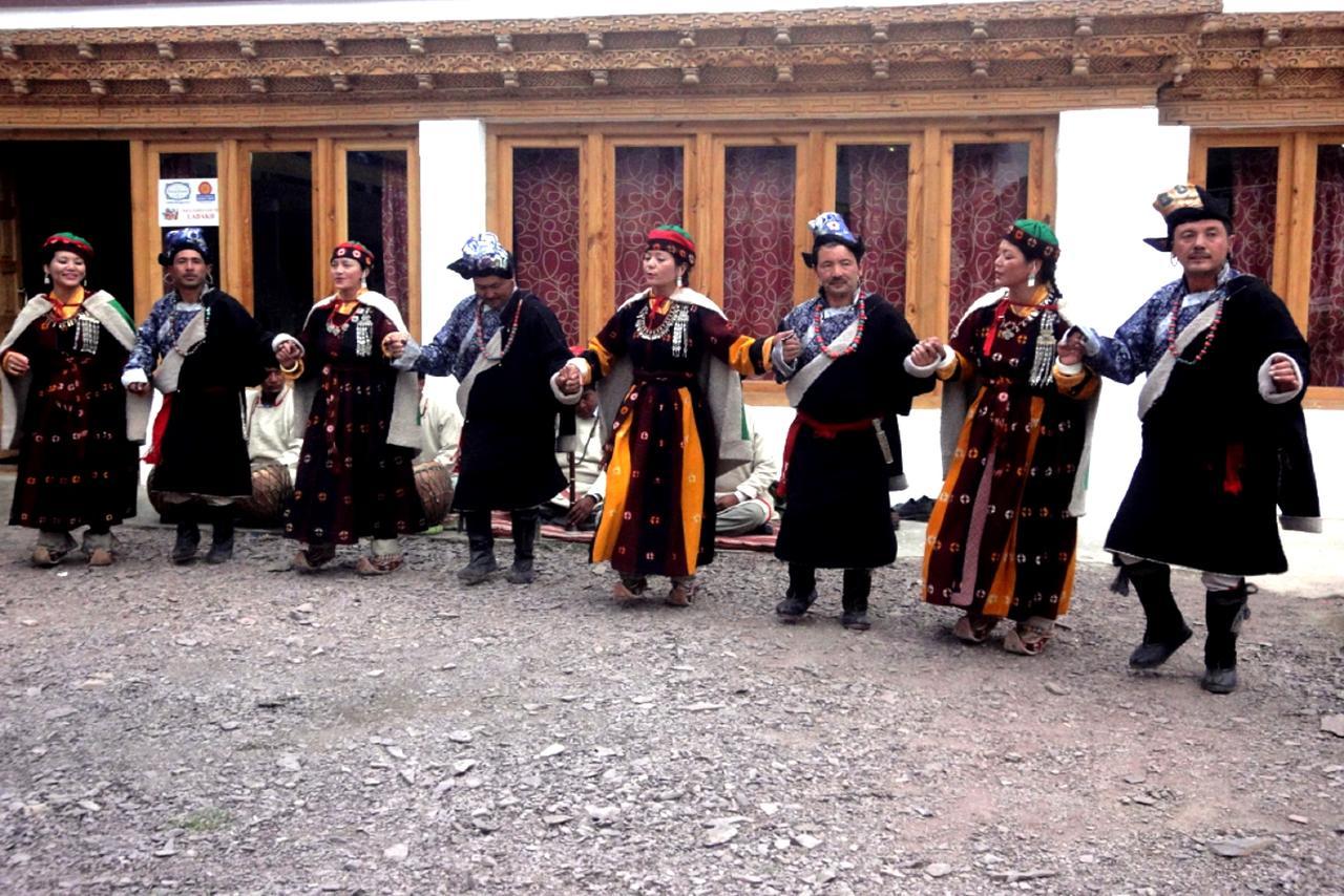 Hotel Royal Palace - Leh Eksteriør bilde